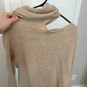 Paige Cutout Turtleneck Sweater in Oatmeal Size XS